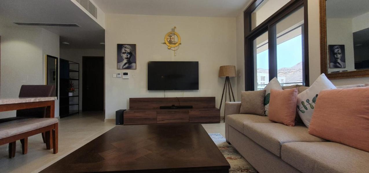 One Elegant 1Bhk Apartment In Muscat Bay 02 מראה חיצוני תמונה